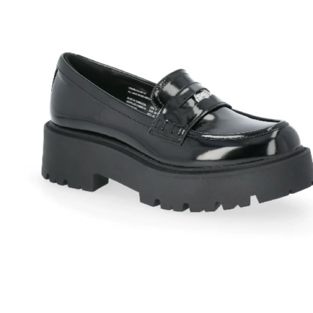 Sleek Black Platform Loafers
